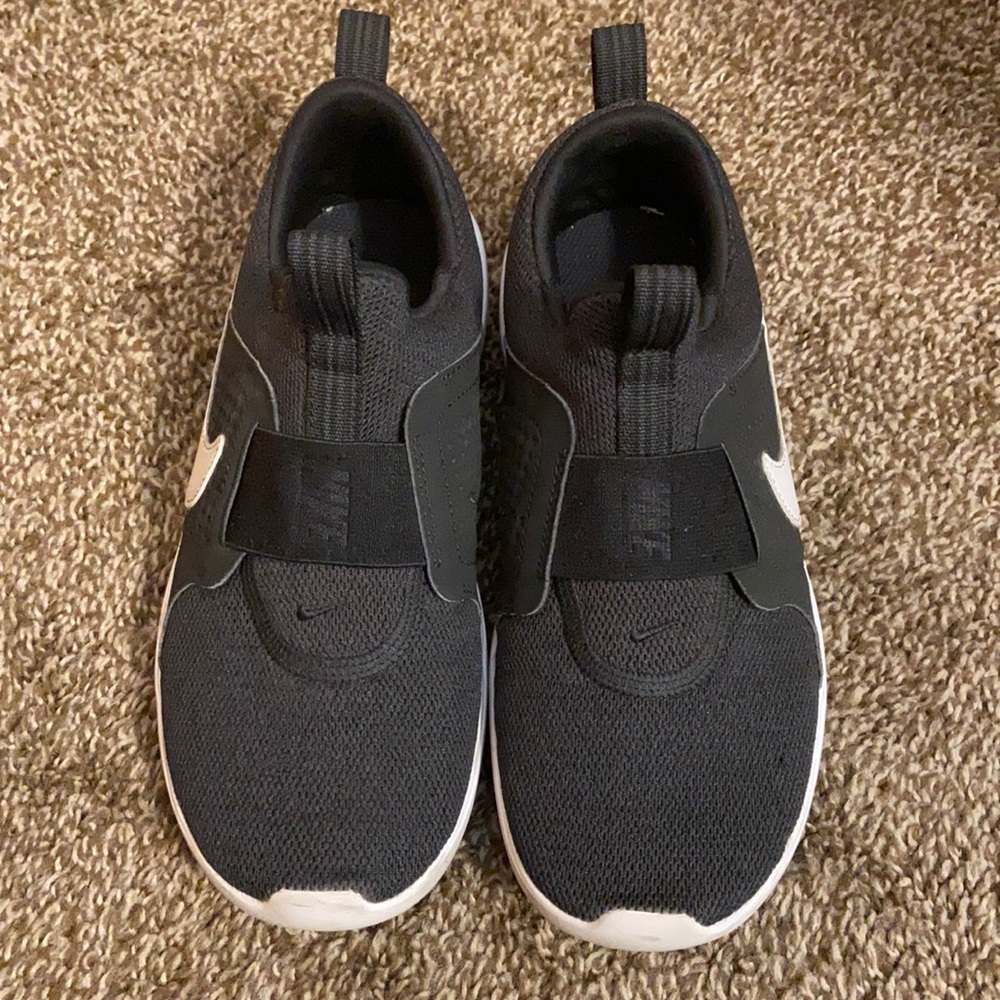 Women’s nikes